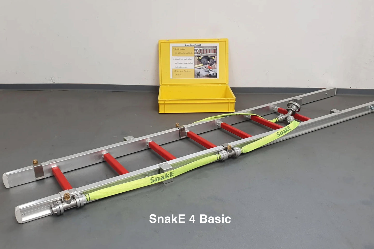 SnakE Basic Löschsystem: Das kleinste und leichteste modulare Löschsystem für Elektrofahrzeuge, Behälterkühlung, Notdekontamination und vieles mehr!